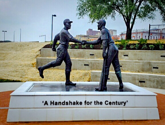 Dodgers news: Jackie Robinson & George Shuba handshake statue